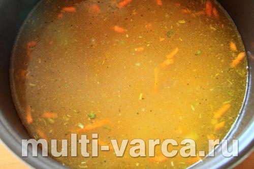 Уха из семги в мультиварке поларис