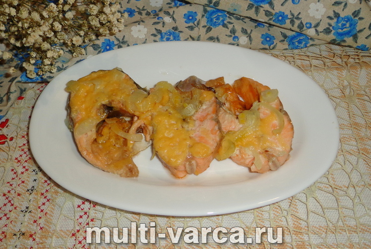 Запеченные стейки форели в мультиварке